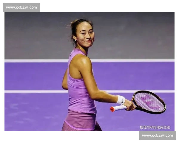 郑钦文首入温网夺冠前十却再遭一轮游！萨巴伦卡领跑热门榜，莱巴金娜成最大黑马